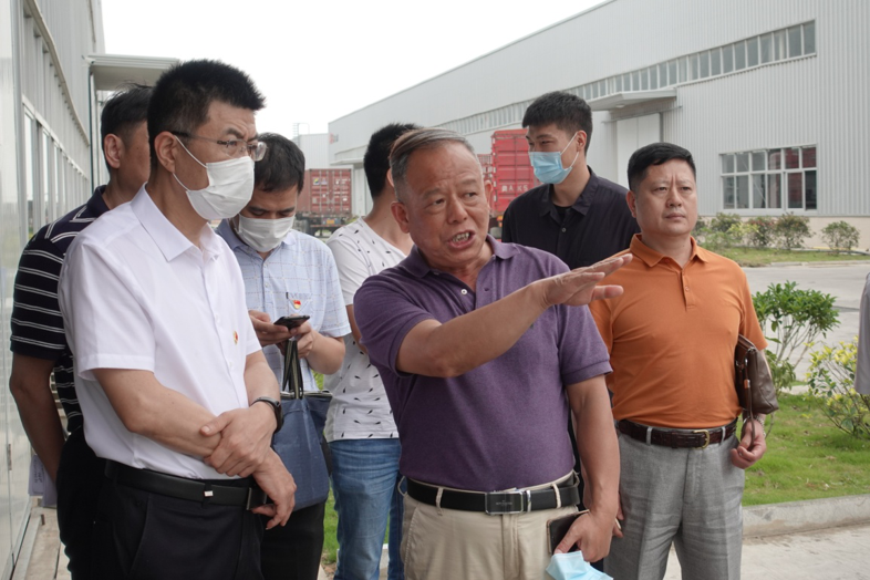 福建省工信厅副厅长陈传芳一行辅导 光临CA88新资料科技工业园参观调研